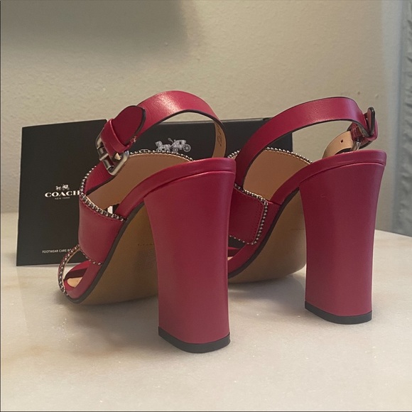 NIB Coach Rylie Sandal in Bright Cherry - Picture 9 of 11